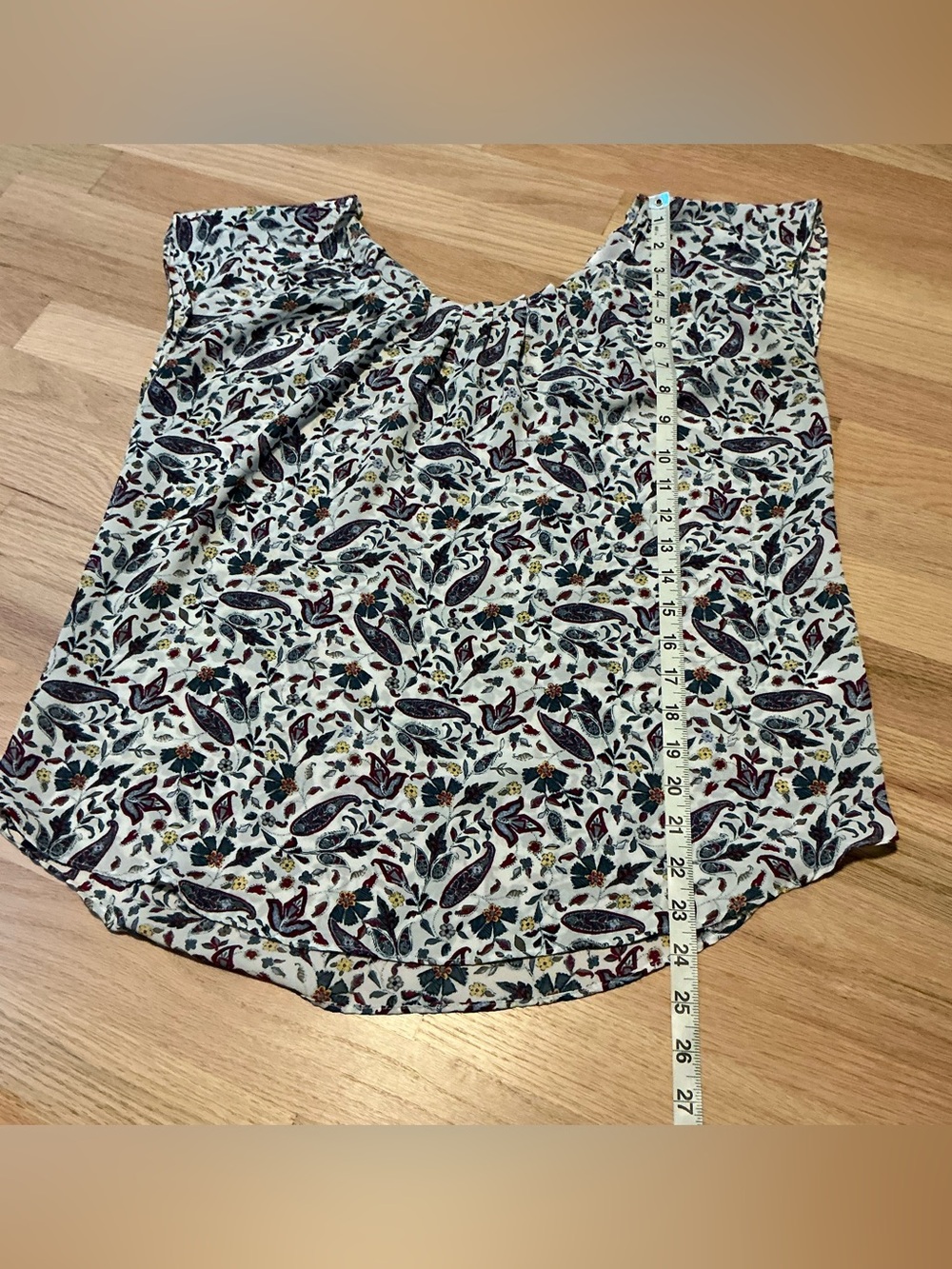 LC Lauren Conrad | White Floral Back Tie Blouse size Medium - Picture 8 of 10